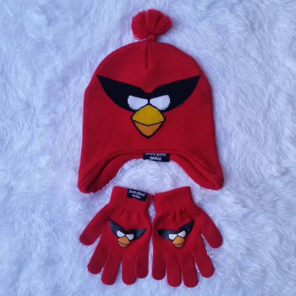 Angry Birds Beanie and Gloves Set (3 pc)